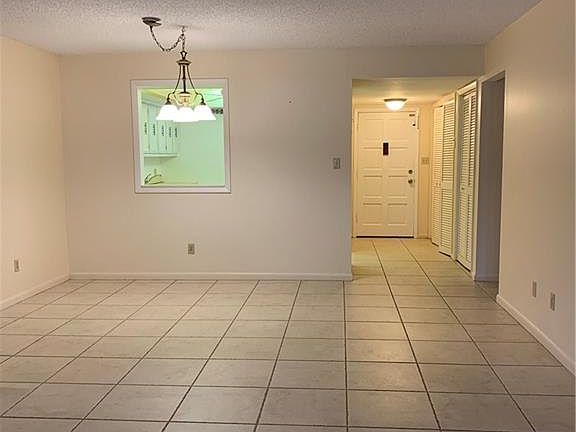 4th image of 600 Royal Palm Blvd
