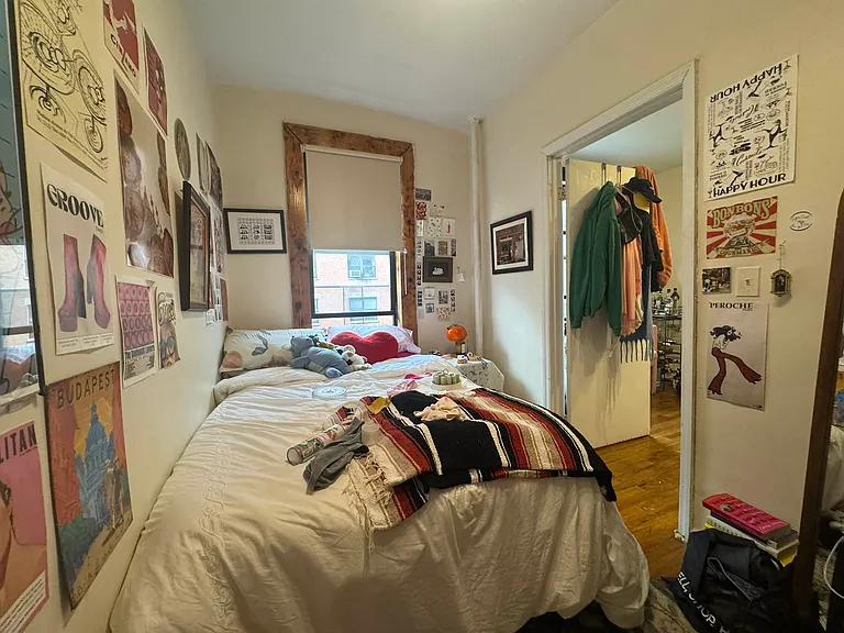 540 E 5th St #10 — Photo 12