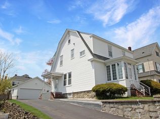 4 Field Ave, Methuen, MA 01844