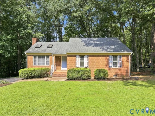608 Dauphin Dr, North Chesterfield, VA 23236