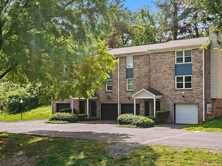 Avana South Oaks — Photo 75