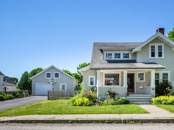 64 Masonic Street, Rockland, ME 04841