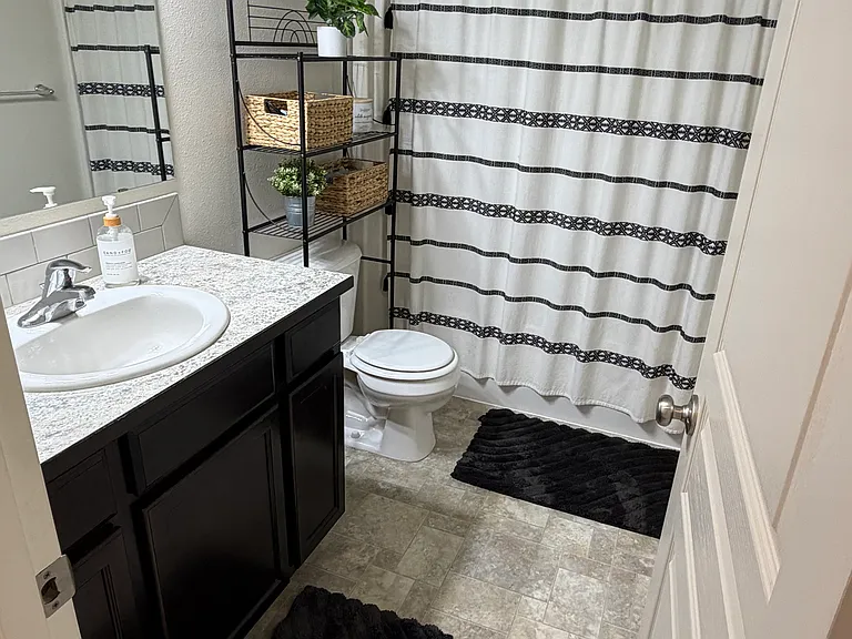 3577 SW Pumice Stone Ave — Photo 11