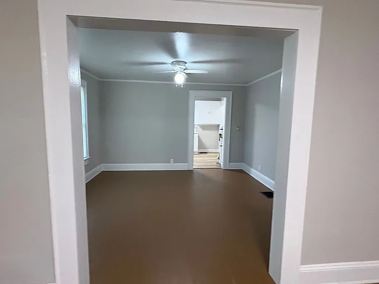 4211 Campbellton Rd SW — Photo 2