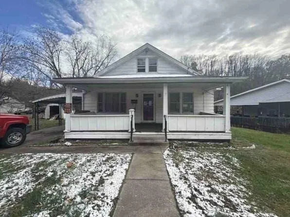 848 39th St, Ashland, KY 41101