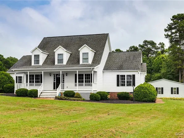 6301 W Creek Rd, Amelia Court House, VA 23002