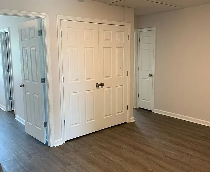 16357 Waterbury Ln — Photo 14