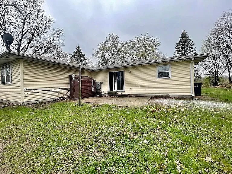 5372 Plaza Ave — Photo 8
