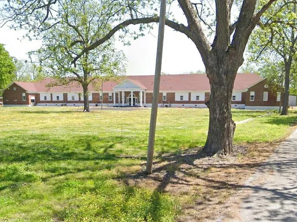 1 E School St, Turrell, AR 72384