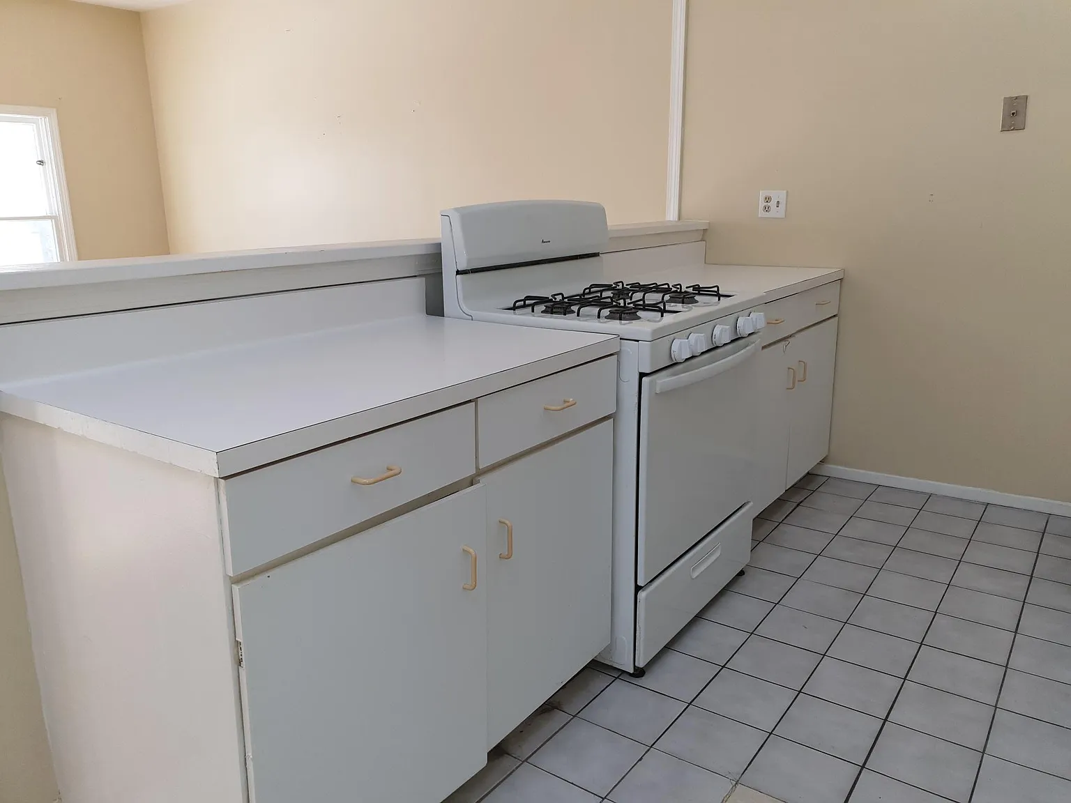 1 bed, $1,575 — Photo 3