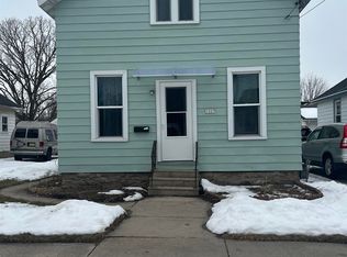 1007 Michigan St, Oshkosh, WI 54902