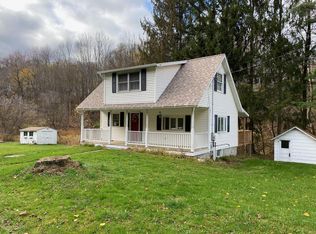 99 Wallace Rd, Clifford Township, PA 18441