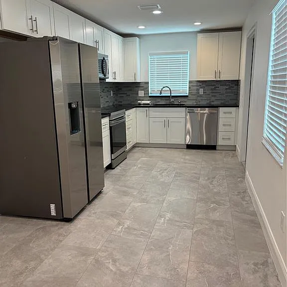 674 Heritage Ln #A — Photo 8