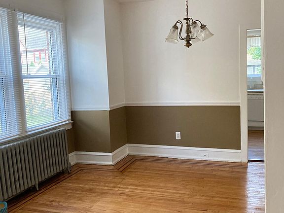 2nd image of 3806 Sommers Ave