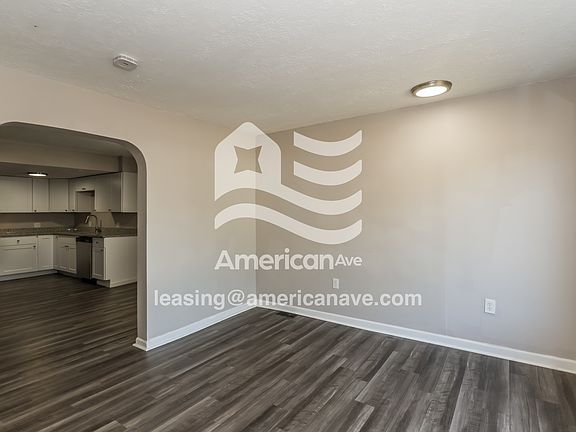 3-Living Room