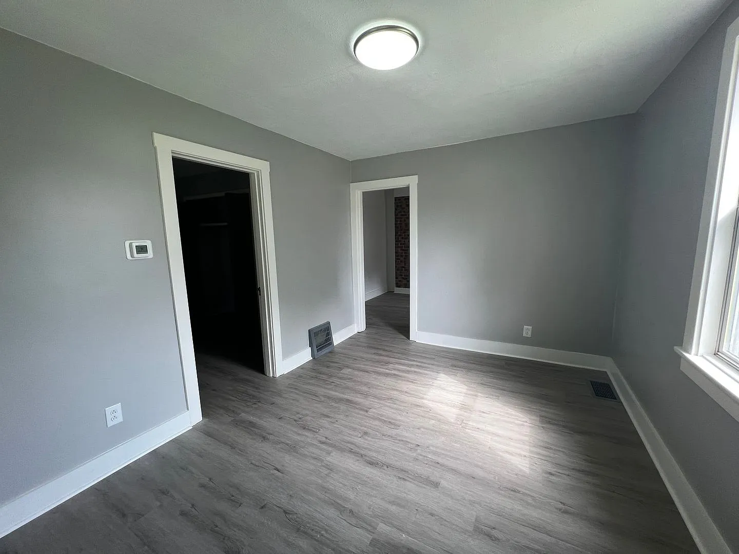 Homestead / Whitaker - One BR Single Family Home, AC, Garage, Yard! — Photo 2