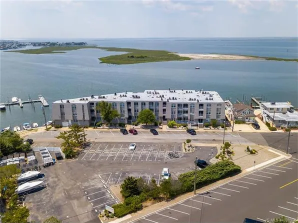 310 West Ave #D1, Beach Haven, NJ 08008