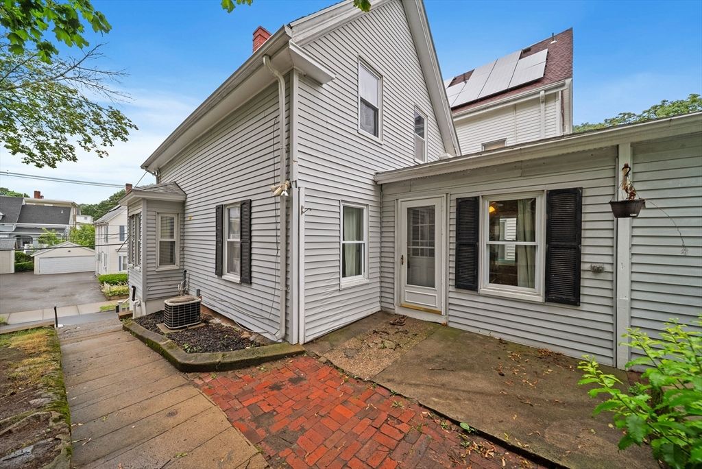 Apartment in Lynn, East Lynn - View 3