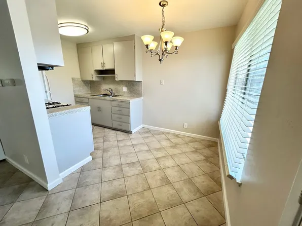 Greenhaven Apartments ~ In the Heart of Sacramento's Pocket Neighborhood!, 6330 Havenside Dr APT 24, Sacramento, CA 95831