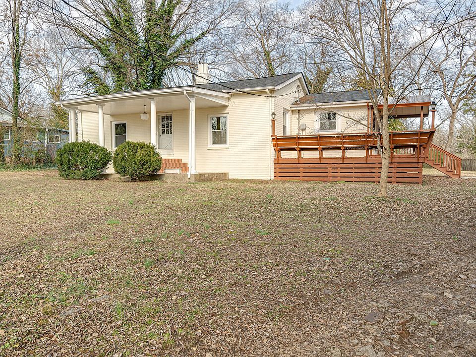 1st image of 429 Blue Grass Ave
