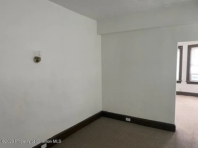 320 Pittston Ave #2 — Photo 5