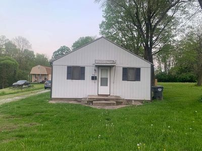 229 E Cross St, Anderson, IN, 46012