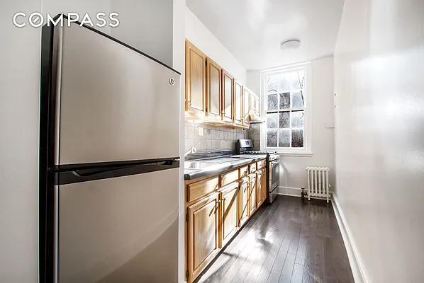 Rented by Compass | media 36