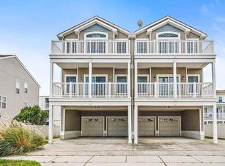 318 E 25th Ave #B, North Wildwood, NJ 08260