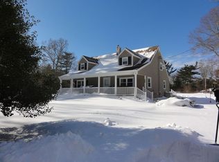302 Mill Rd, Fairhaven, MA 02719