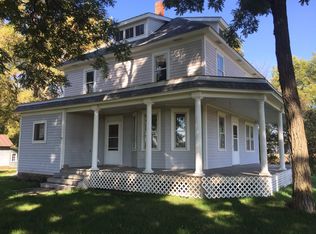 5330 W 215th St, Jordan, MN 55352