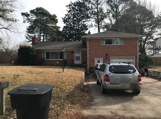 3203 Camellia Dr, Portsmouth, VA 23703