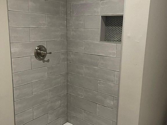 4th image of 14031 Dunbar Ct #14031
