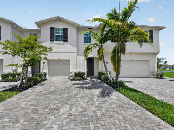 6933 N Harbours Edge Ave, Lake Worth, FL 33467