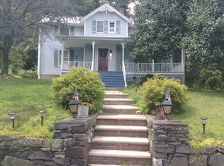 15 Post Rd, Sloatsburg, NY 10974