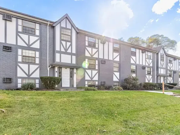 Winterhaven, 3401 W Alexis Rd #2, Toledo, OH 43623