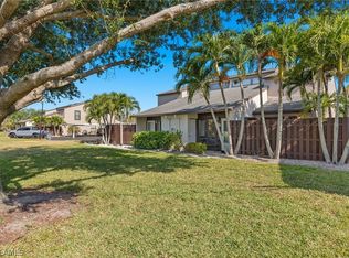 8975 Somerset Blvd, Fort Myers, FL 33919