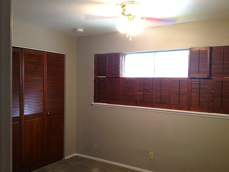 2231 Riviera St — Photo 23