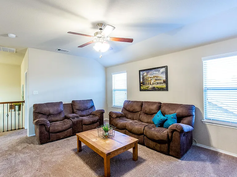 1324 Red River Dr — Photo 20