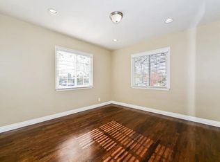7822 Radford Ave, North Hollywood, CA 91605