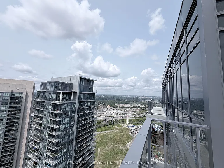 2220 Lakeshore Ave #Penthouse 2 — Photo 23