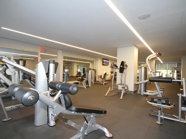 86 Fleet Place image 14 of 18