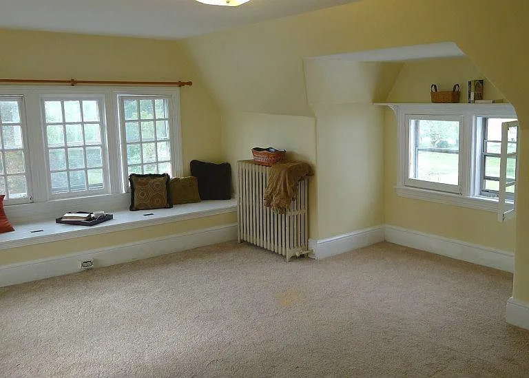 200 S Church St #1 — Photo 1