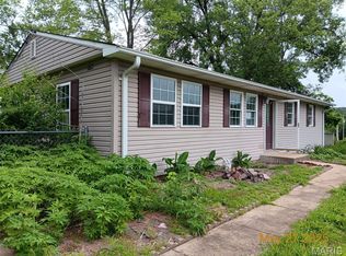 3734 Carol Park Rd, House Springs, MO 63051