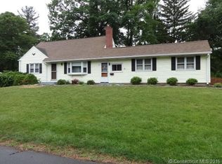 30 Carriage Dr, Enfield, CT 06082