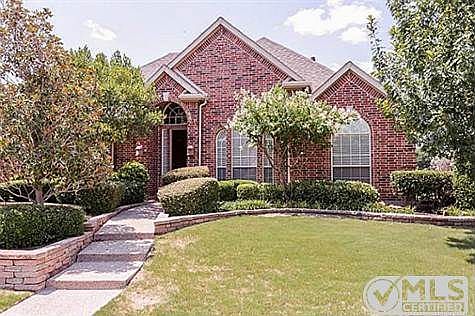 1st image of 4821 Oakhurst Ln