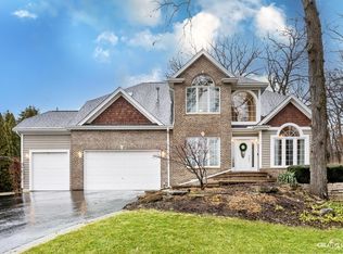 41W838 Bowgren Dr, Elburn, IL 60119