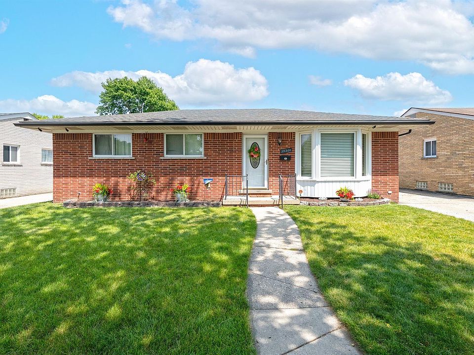1st image of 29260 Fairfield Dr