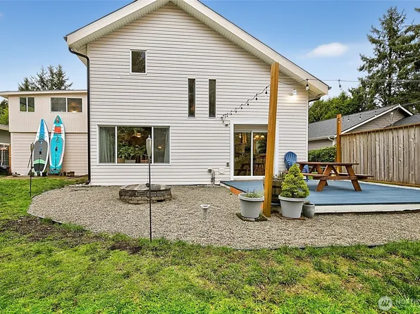737 Dover Court SE, Ocean Shores, WA 98569