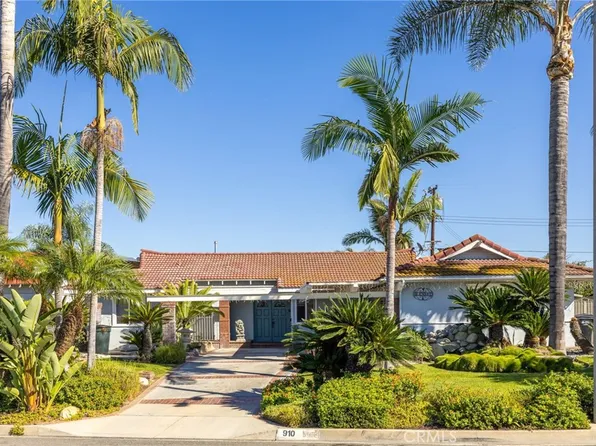 910 S Donna Beth Ave, West Covina, CA 91791
