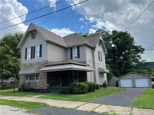 102 N Wayne St, New Castle, PA 16102